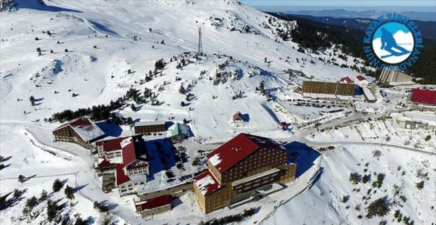 Bolu kent merkezine yaklaşık 45 kilometre uzaklıktaki Kartalkaya Kayak Merkezi,