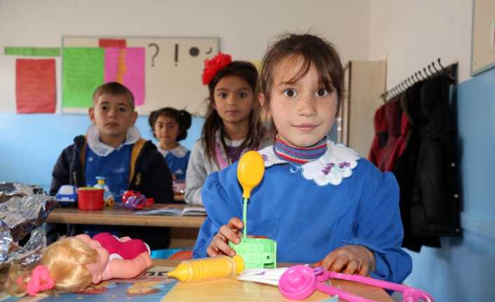 Sosyal sorumluluk projesi kapsamında Yozgat Sakarya İlkokulu öğrencileri tarafından toplanan