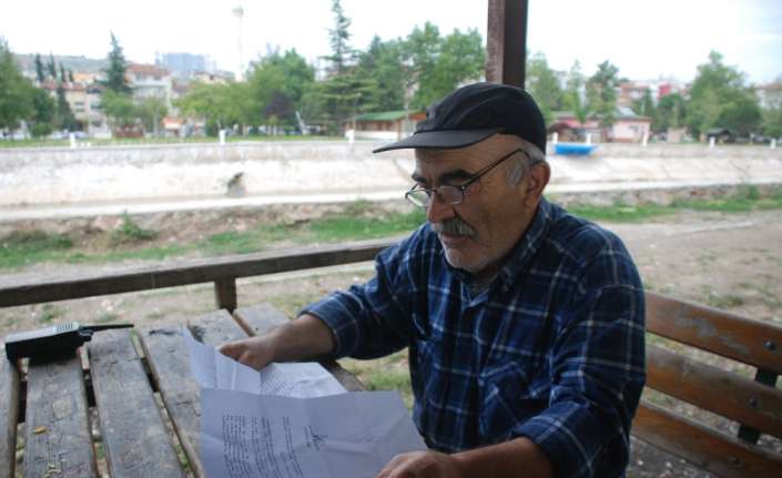 Tokat’ta kredi çekmesine yardımcı olacağına inandığı bir kişinin getirdiği evrakları