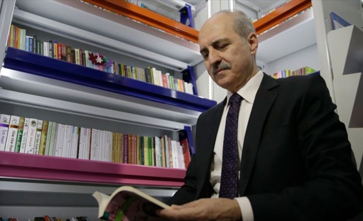 Kültür ve Turizm Bakanı Kurtulmuş, "Kütüphaneler raflarında kitapların durduğu, insanların