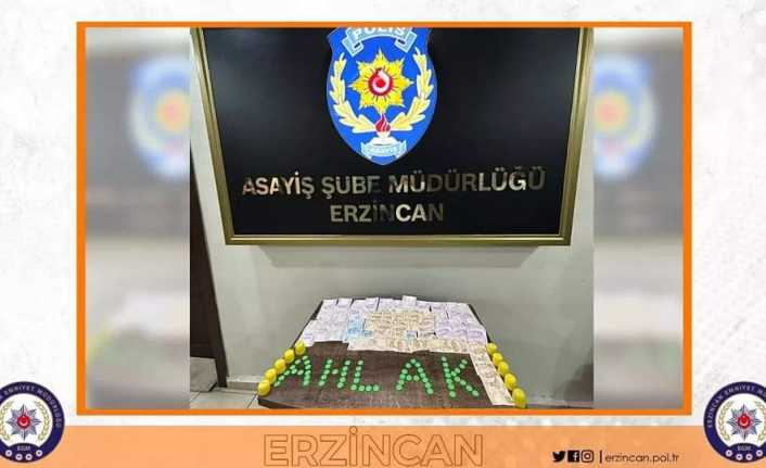 Kumar operasyonunda 5 kişi yakalandı.