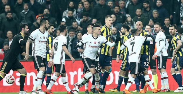 Ziraat Türkiye Kupası yarı finalinde Beşiktaş ile Fenerbahçe arasında oynanan