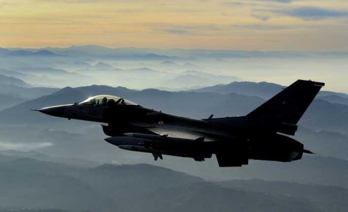 Türk Silahlı Kuvvetleri (TSK) tarafından Irak’ın kuzeyine düzenlenen hava harekatlarında