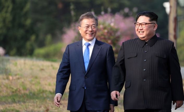 Güney Kore Devlet Başkanı Moon Jae-in ile Kuzey Kore lideri