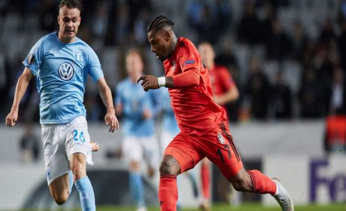 Beşiktaş’ın Hollandalı yıldızı Jeremain Lens, UEFA tarafından Avrupa Ligi’nde haftanın