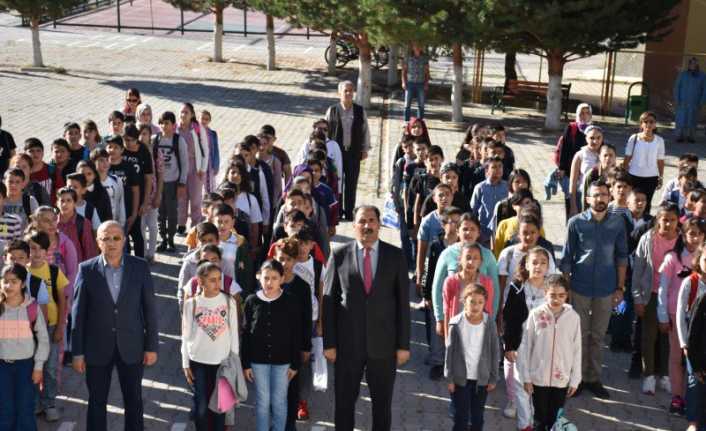
Milli Eğitim Bakanlığı 2018 Liselere Geçiş Sistemi (LGS) merkezi sınavla