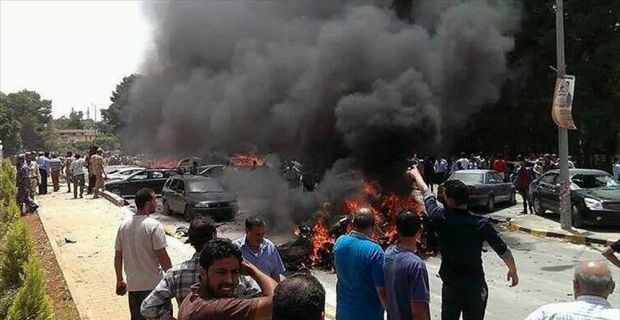 Libya'nın Bingazi kentinde cuma namazı sonrası düzenlenen bombalı saldırıda ilk