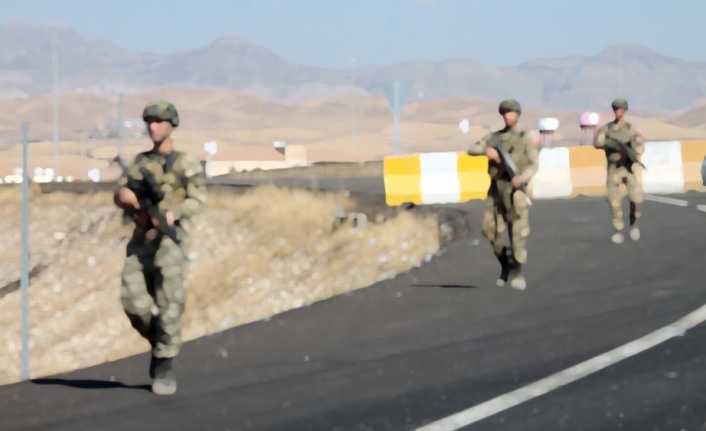 Diyarbakır’ın Lice ilçesi kırsalında terör örgütü PKK’ya yönelik operasyon nedeniyle