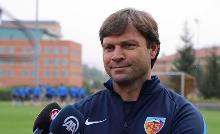 Kayserispor Teknik Direktörü Ertuğrul Sağlam, “Takımımız kendine inandığı takdirde ligde