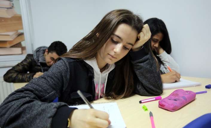 Milli Eğitim Bakanlığı (MEB) tarafından 2 Temmuz’da alınmaya başlanan liselere