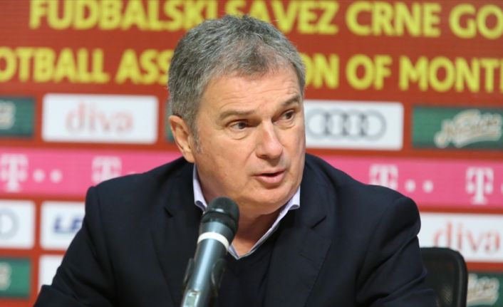 Karadağ A Milli Futbol Takımı Teknik Direktörü Ljubisa Tumbakovic, Mircea