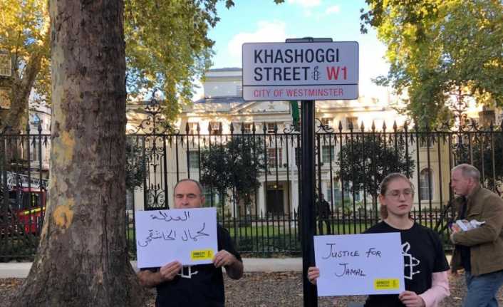 Uluslararası Af Örgütü’nün Londra Temsilciliği, Londra’daki Suudi Arabistan Büyükelçiliğinin bulunduğu