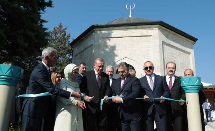 Budapeşte’de Gül Baba Türbesi’nin açılışını yapan Cumhurbaşkanı Recep Tayyip Erdoğan,