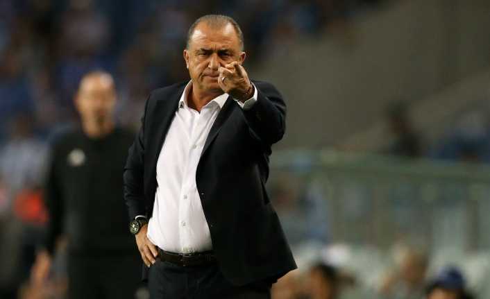 Galatasaray Teknik Direktörü, mağlubiyeti hak etmediklerini söyledi. 