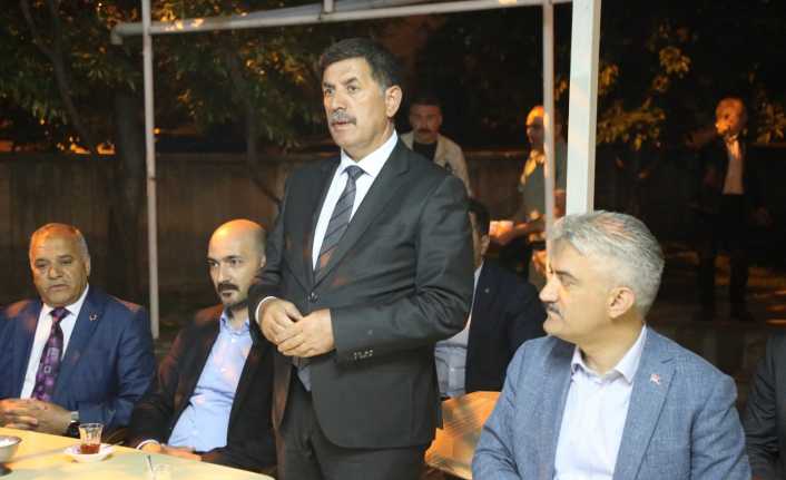 Erzincan’da devam eden MEŞVERET ERZİNCAN “Mahalle Sohbetleri” toplantısı Yunus Emre