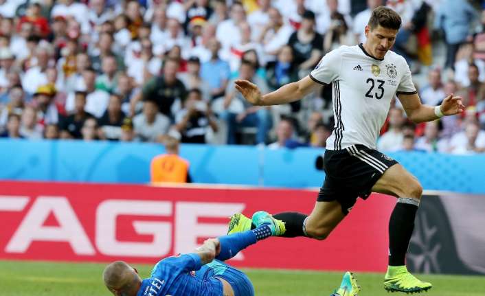 Bir dönem Beşiktaş’ta da forma giyen Mario Gomez, Alman Milli