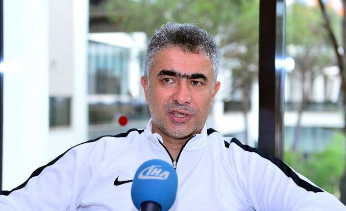 BB Erzurumspor Teknik Direktörü Mehmet Altıparmak, yeni sezon öncesi değerlendirmede