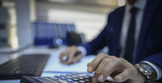Devlet memurları, sözleşmeliler ve memur emeklilerinin gözü yarın açıklanacak aralık