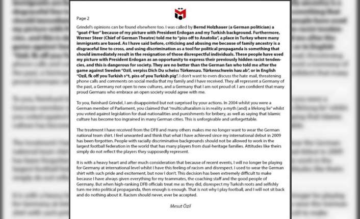 Almanya Milli Takımı forması giyen Türk yıldız Mesut Özil, Dünya