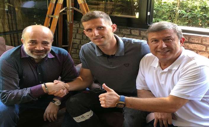 Spor Toto 1. Lig ekibi Adana Demirspor, Partizan forması giyen