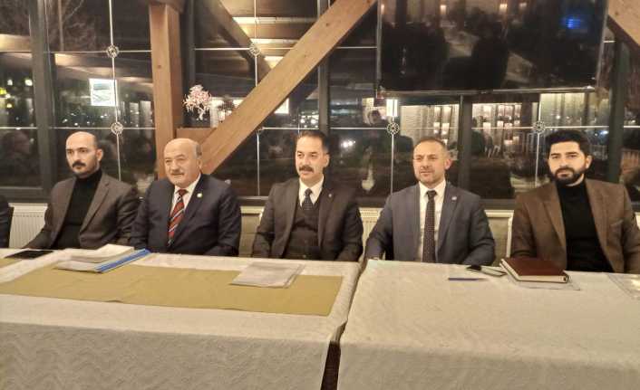 AK Parti Erzincan Milletvekilleri Süleyman Karaman ve Burhan Çakır basın