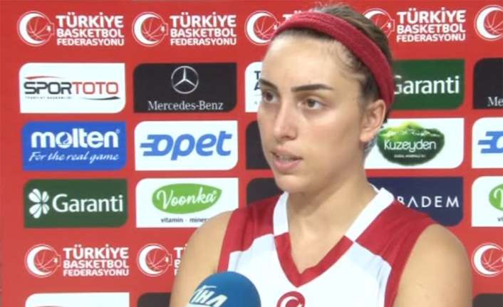 A Milli Kadın Basketbol Takımı’nda forma giyen Ayşe Cora, Dünya