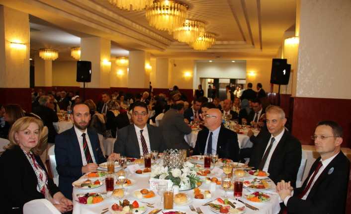 Milli Eğitim Bakanlığı (MEB), 24 Kasım Öğretmenler Günü nedeniyle 81