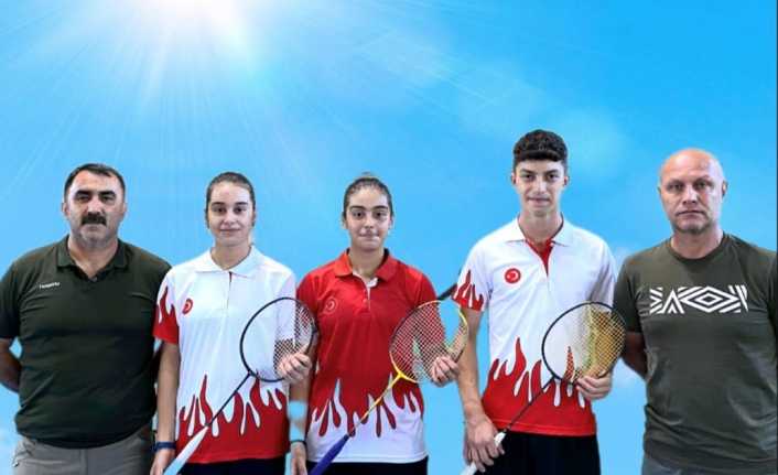 Erzincanlı Milli Sporcular Balkan Şampiyonası İçin Romanya'ya Gittiler.