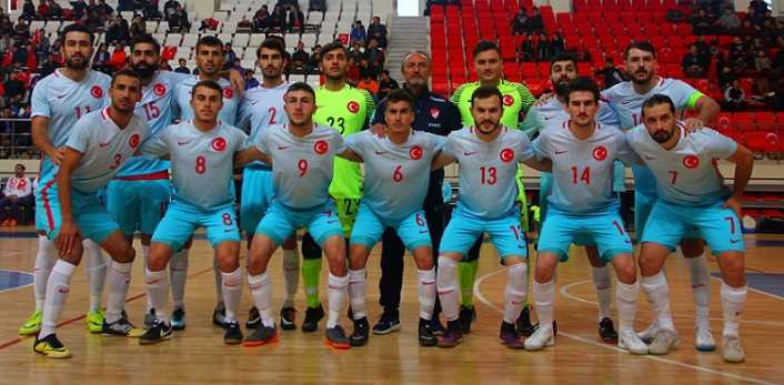2020 Futsal Dünya Kupası elemeleri öncesinde karşılaştığı son hazırlık provasında