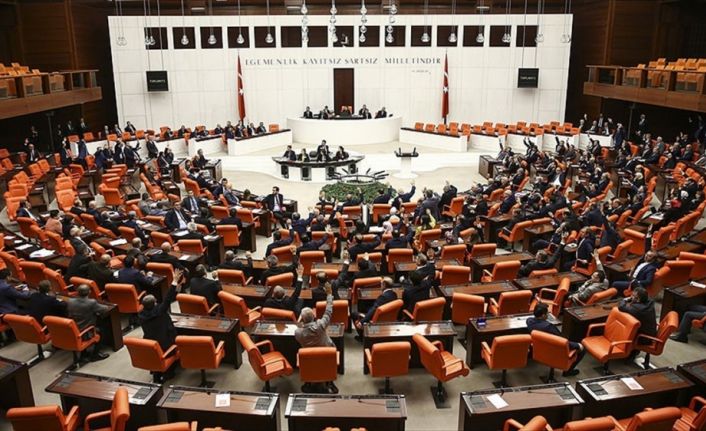Kamuoyunda "torba tasarı" olarak bilinen Vergi Kanunları ile Bazı Kanun