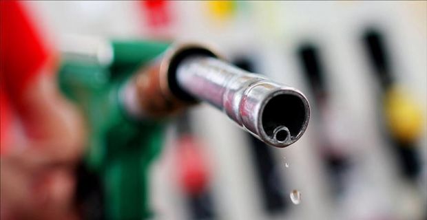 Motorinin litre fiyatına bu gece yarısından itibaren geçerli olmak üzere