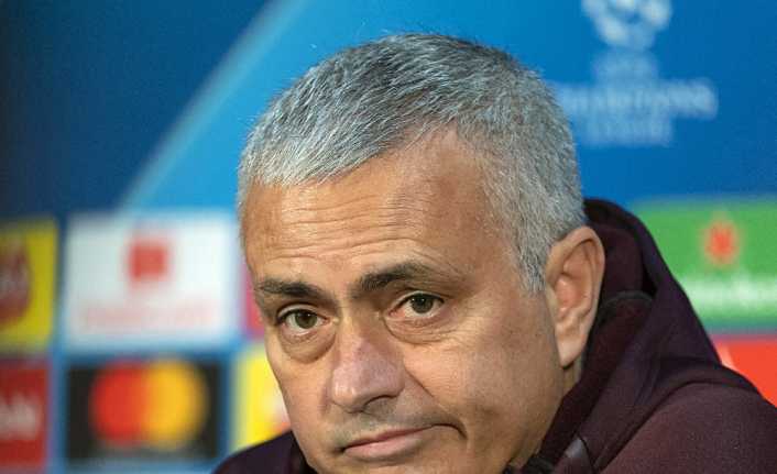 İngiltere Premier Lig’de aldığı başarısız sonuçların ardından Manchester United, Jose