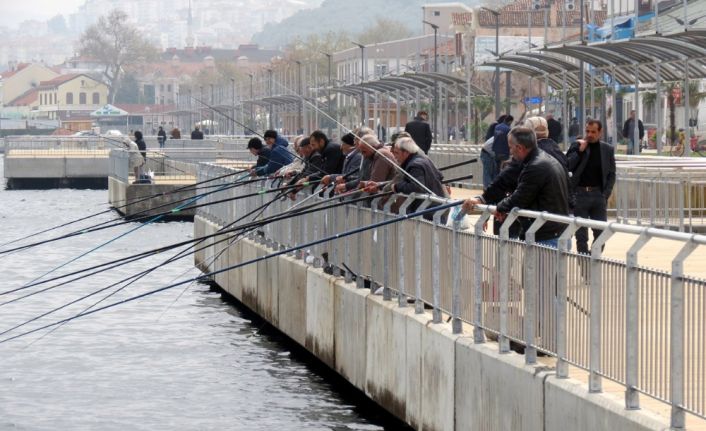 Bursa’nın Mudanya ilçesinde açılış için gün sayan yeni sahil bulvarı,