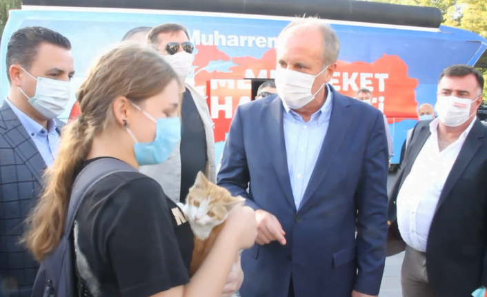 Muharrem İnce sokak kedisine Şirincan ismini verdi
CHP Yalova eski Milletvekili Muharrem İnce, başlatmış olduğu 'Bin Günde