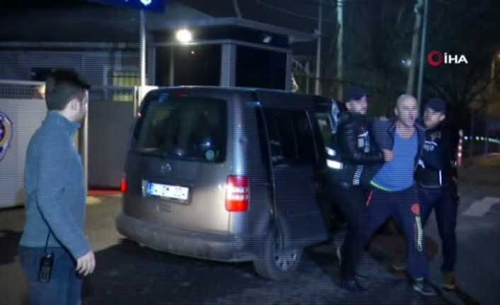 Papağana işkence yapan Murat Özdemir gözaltına alındı.