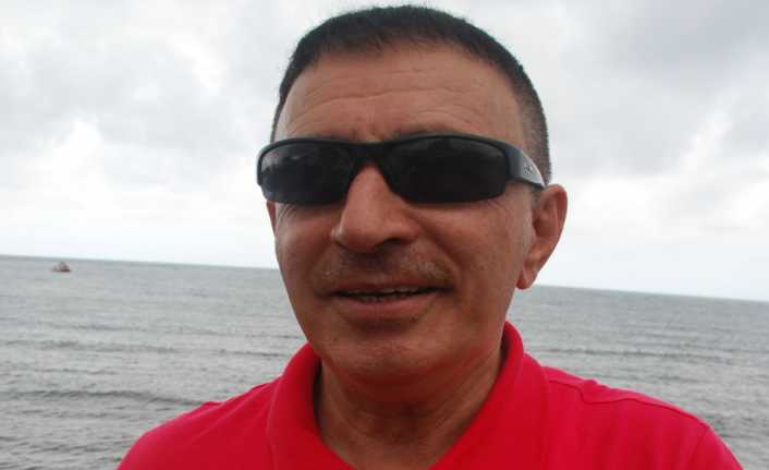 ünlü Sanatçı Mustafa Topaloğlu, kalp krizi geçirerek hastaneye kaldırıldı. 61