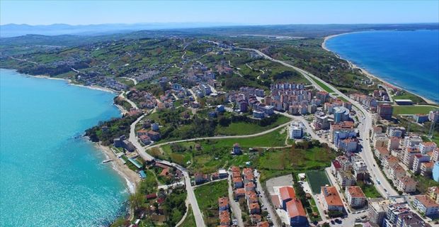 TÜİK'in 2014 ve 2016 yılı araştırmalarına göre Türkiye'nin en mutlu