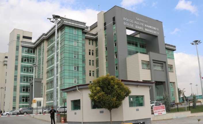 Gaziantep’te FETÖ’nün ’para kasası’ olduğu iddia edilen Naksan Holding’e yönelik