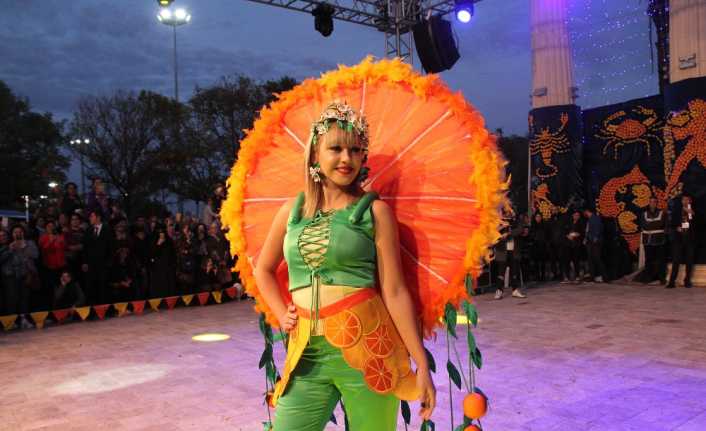 Mersin’de bu yıl 6.’sı gerçekleştirilen Uluslararası Narenciye Festivali kapsamında düzenlenen