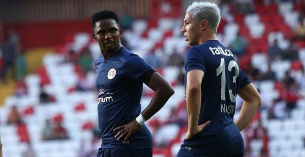 Antalyaspor Kulübünde yıldız futbolcu Samir Nasri ile yolların ayrılmasına karar