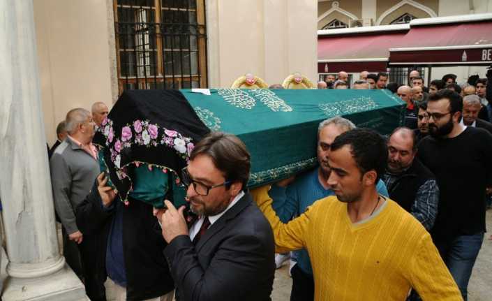 Katıldığı ses yarışmasıyla adını duyuran Nazar Nur Kaya, son yolculuğuna