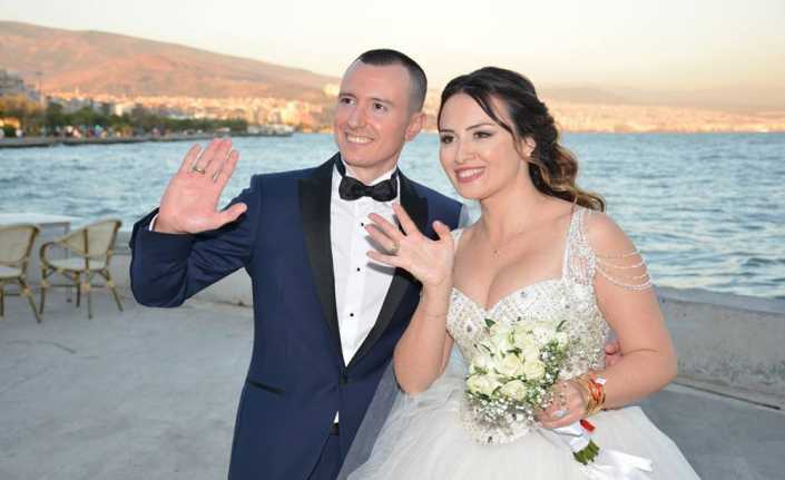 İzmir’de düğün hayalleri kurarken kanser olduğunu öğrenen Tuğçe Karakurt, kemoterapide