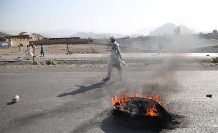 Afganistan’ın Nangarhar ilinin Muhmand Dara ilçesinde düzenlenen intihar saldırısında ölenlerin