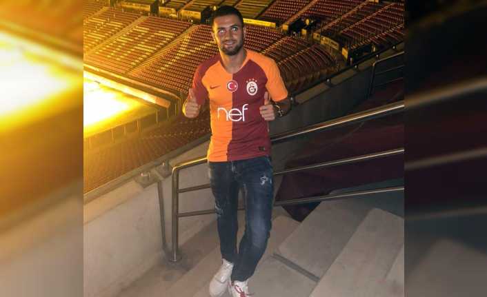 Galatasaray’ın yeni transferi Ömer Bayram, ayak bileğindeki burkulmadan dolayı sakatlandı.