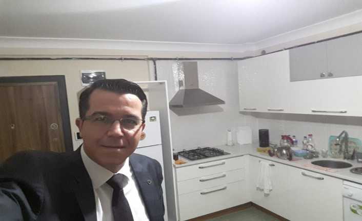 Balıkesir Valiliğinde çalışan bir işçi, resmi araçla geldiği bir iş