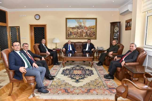 Erzurum Valisi Okay Memiş  ve Erzurum Büyükşehir Belediye Başkanı
