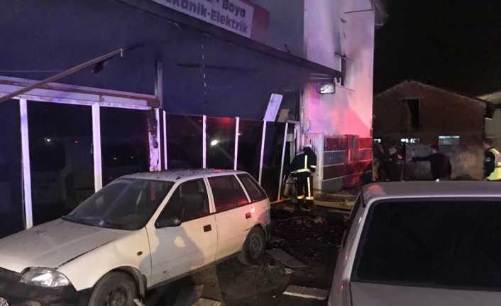 Bursa’da bir oto tamircisinde patlamanın ardından çıkan yangında 3 kişi