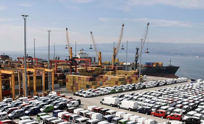 Otomotiv ihracatı, mart ayında geçen yılın aynı ayına göre yüzde