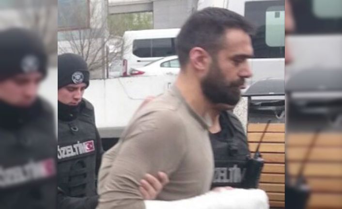 Muhteşem Yüzyıl adlı dizide ‘Behram Paşa’ karakteriyle tanınan Adnan Koç