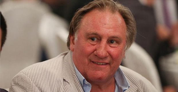 Fransız sinema sanatçısı Gerard Depardieu, Rusya'dan sonra bu kez Cezayir'e